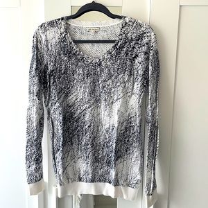 CK thin sweater size M